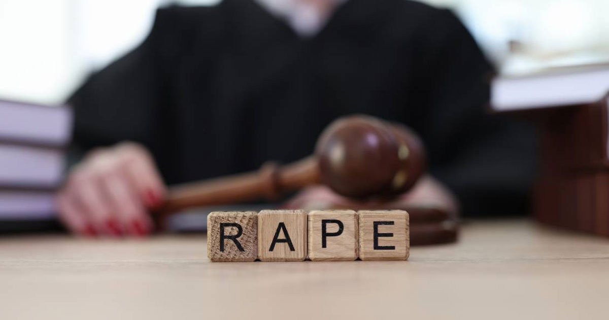 গোসলখানায় ঢুকে প্রতিবন্ধী গৃহবধূকে ধর্ষণ চেষ্টা