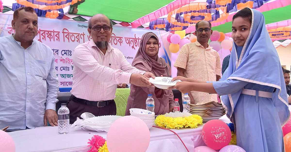 দাগনভূঞায় বার্ষিক ক্রীড়া প্রতিযোগিতার পুরস্কার বিতরণী ও সাংস্কৃতিক অনুষ্ঠান