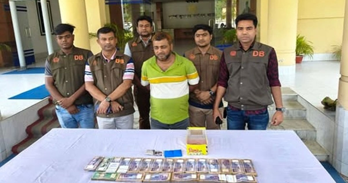 যশোর ঝিকরগাছায় ডিবি পুলিশের অভিযানে ইয়াবাসহ ব্যবসায়ী আটক