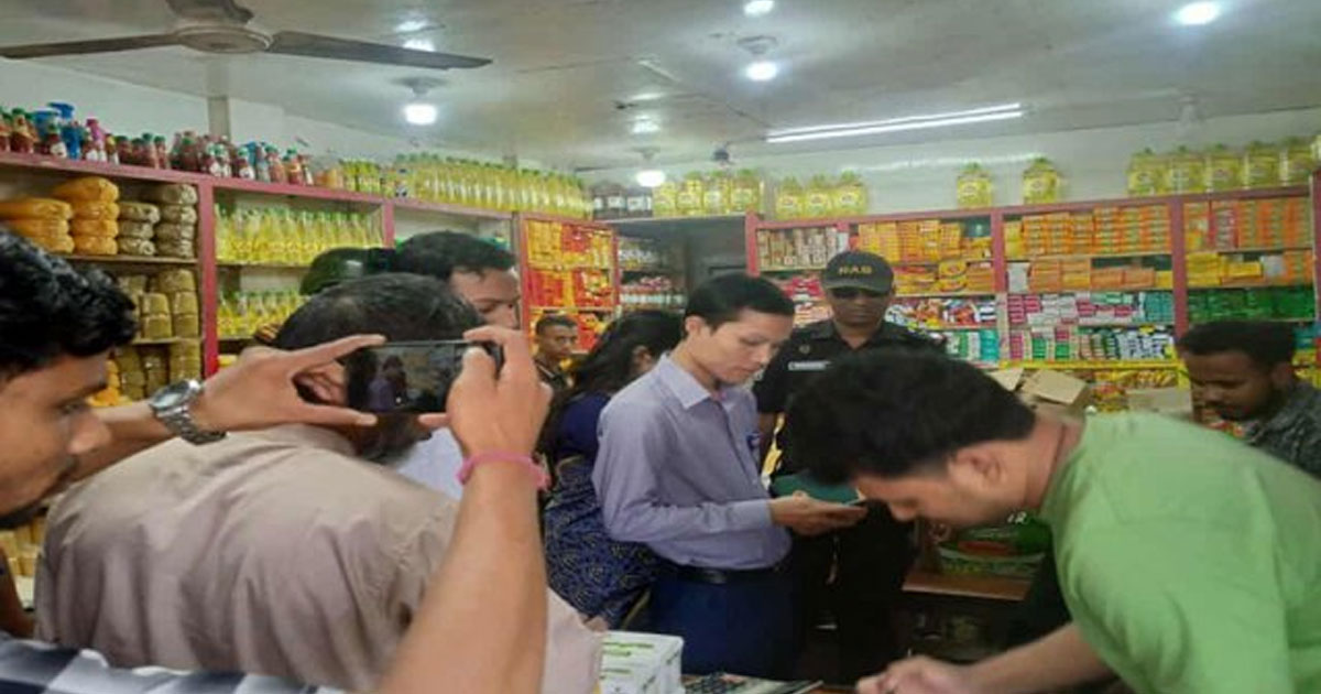 একদিনেই জব্দ ১ লাখ ৬৫ হাজার লিটার ভোজ্যতেল