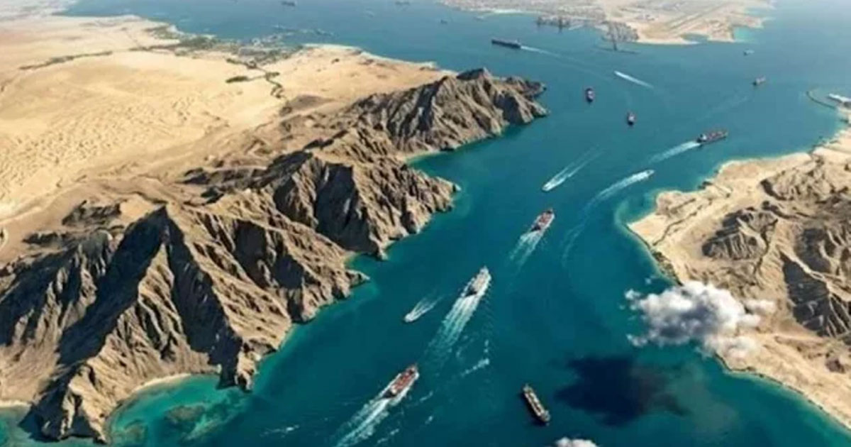 সংলাপ ভেস্তে যাওয়ার পর নৌ-অবরোধের চিন্তা করছেন ট্রাম্প !