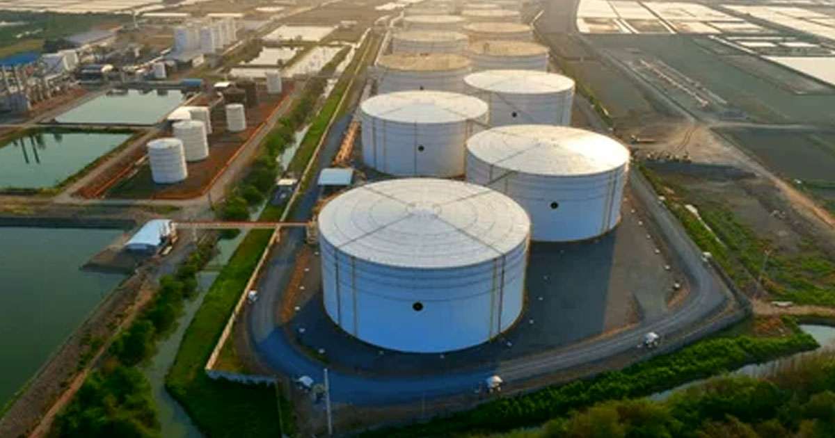 ইরানের বন্দর অবরোধের পর আবারও বাড়ছে জ্বালানি তেলের দাম