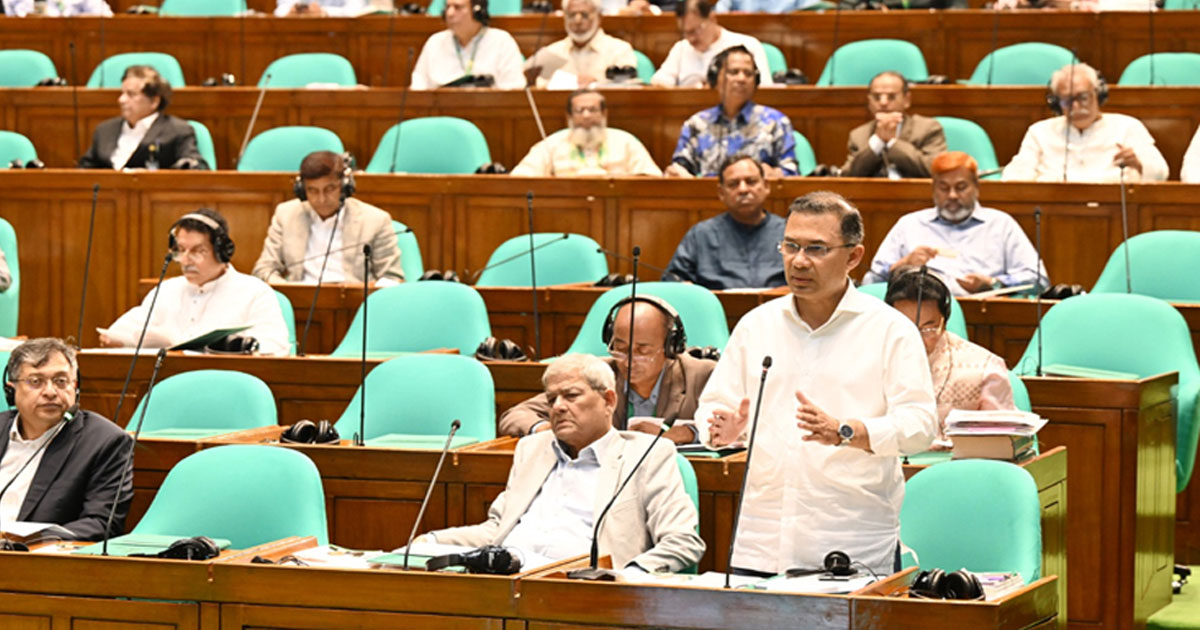 দেশে পাঁচ লাখ সরকারি কর্মচারী নিয়োগের সিদ্ধান্ত হয়েছে: প্রধানমন্ত্রী