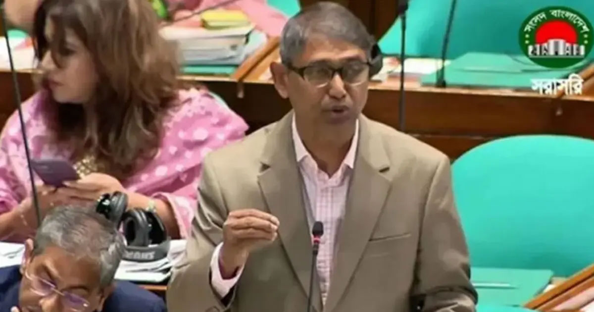 দেশে বর্তমানে বীর মুক্তিযোদ্ধা ১ লাখ ৯৮ হাজার ৩৭ জন: আযম খান