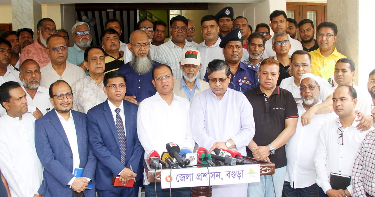 প্রধানমন্ত্রী হওয়ার পর প্রথমবার বগুড়ায় তারেক রহমান