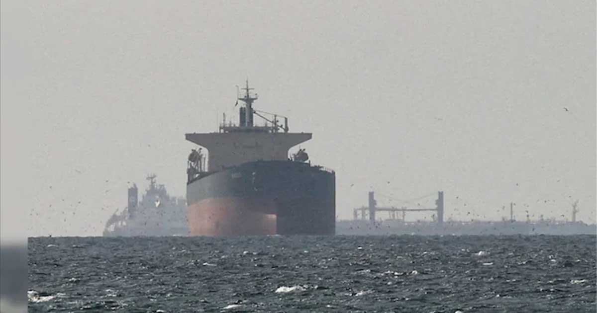 অবরোধ উপেক্ষা করে হরমুজ প্রণালী পাড়ি, দাবি ইরানের