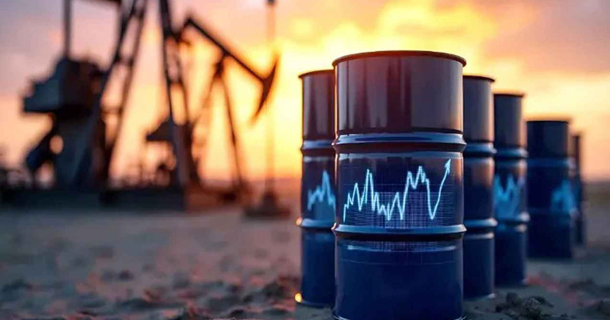 হরমুজ খোলার ঘোষণায় বিশ্ববাজারে তেলের দামে ধস