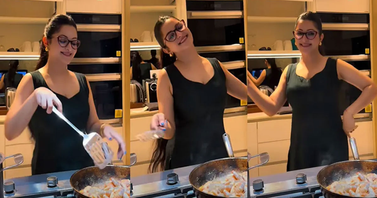 নাচতে নাচতে চিংড়ি রান্না করলেন পরীমণি