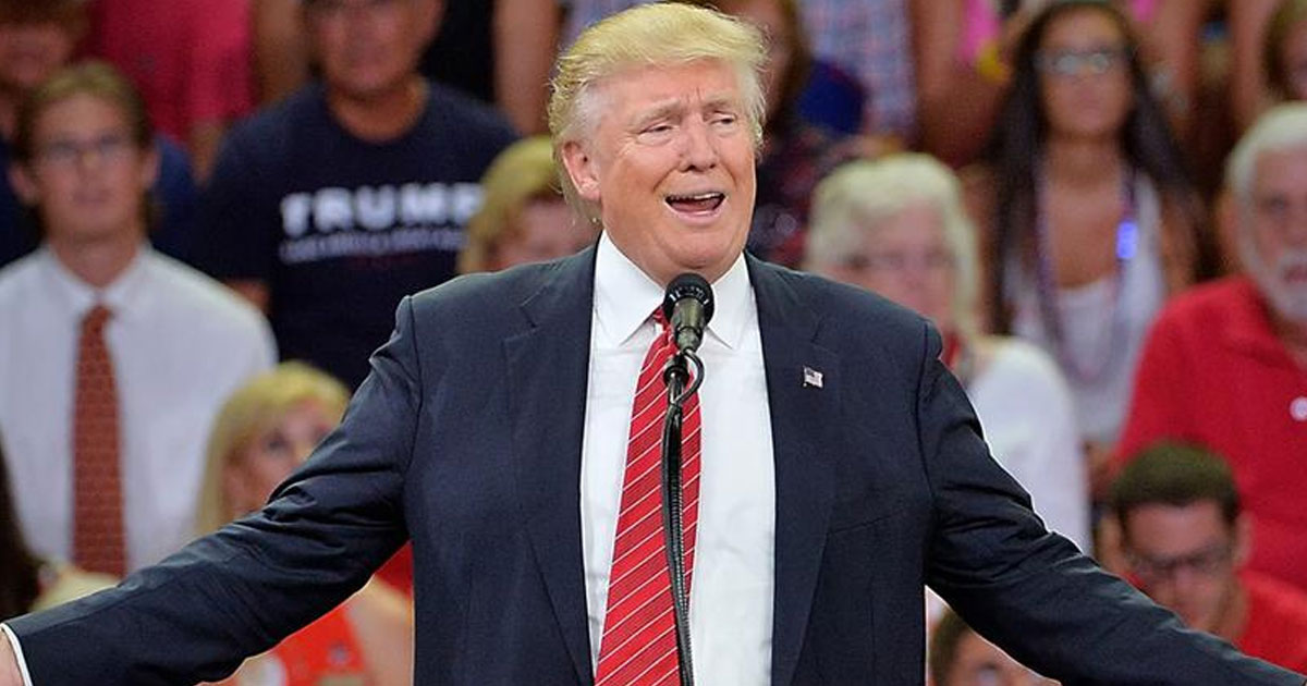 আমার প্রতিনিধিরা আলোচনার জন্য পাকিস্তানে যাচ্ছেন : ট্রাম্প