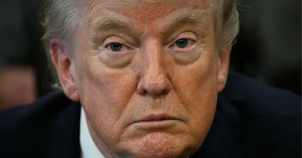 নতুন হামলার হুমকি ট্রাম্পের