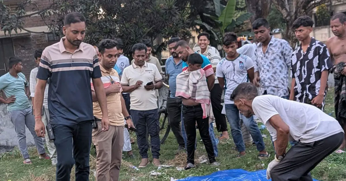 পাবনা জেনারেল হাসপাতালে কূপ থেকে অজ্ঞাত কঙ্কাল উদ্ধার