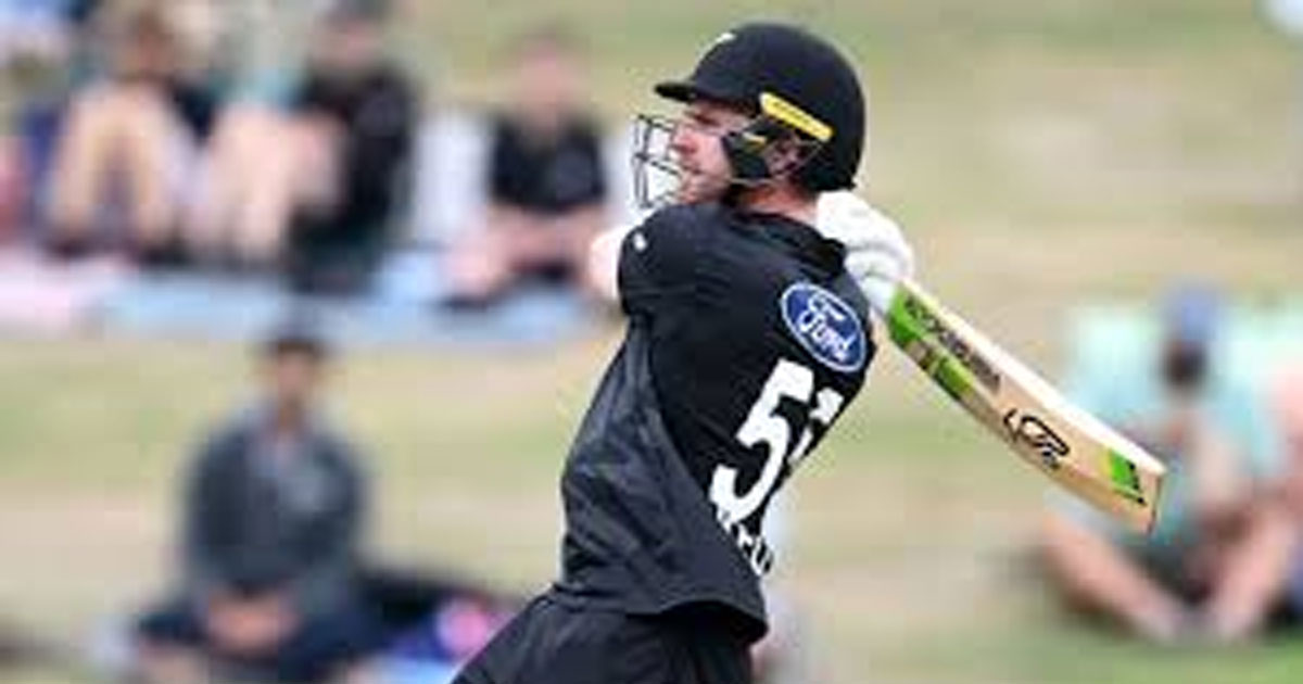 কেলির ফিফটিতে ঘুরে দাঁড়ানোর চেষ্টা নিউজিল্যান্ডের