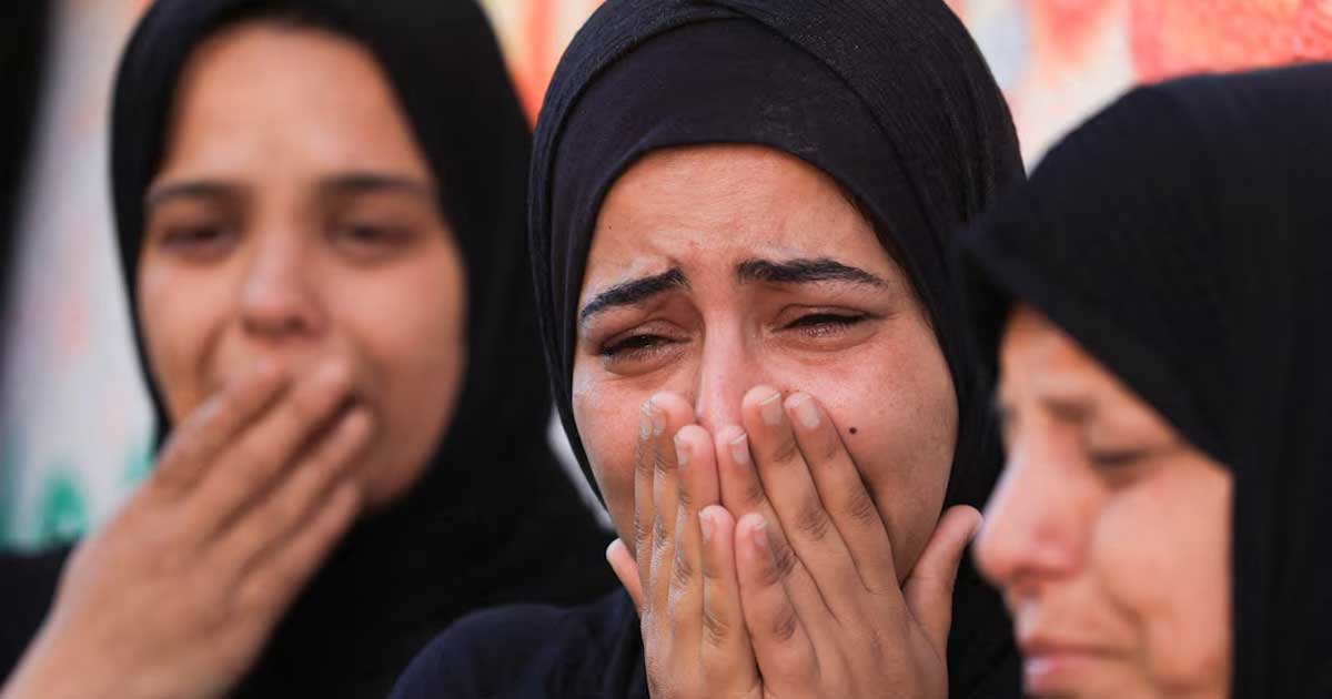 গাজা ও পশ্চিম তীরে ইসরায়েলি হামলায় নিহত ৫