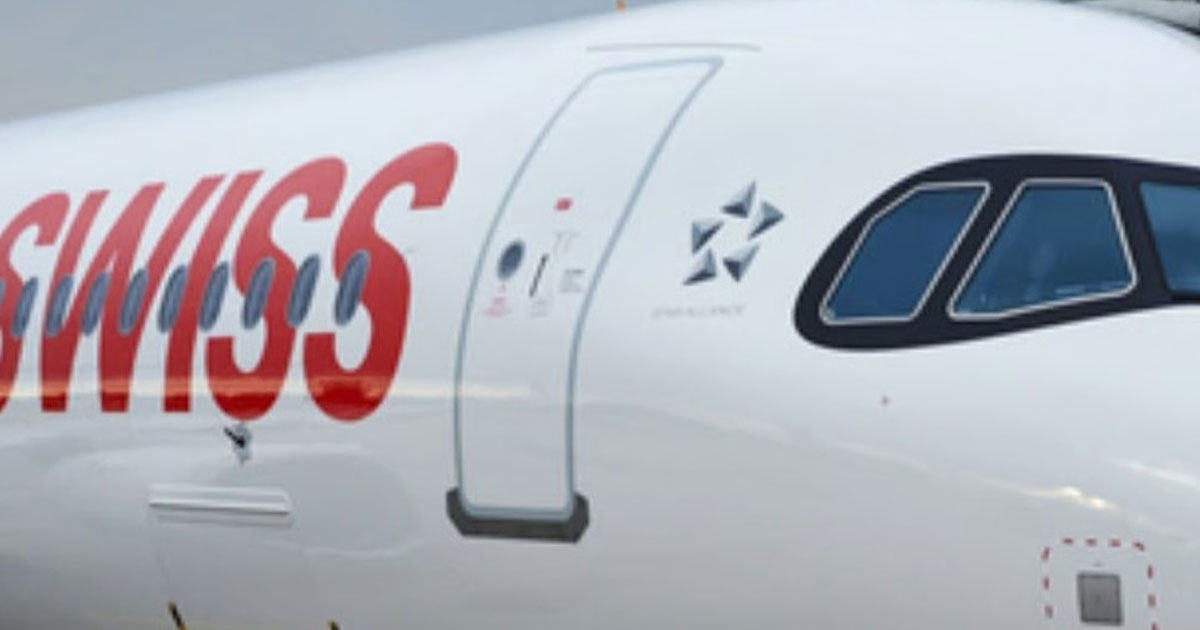 দিল্লি বিমানবন্দরে উড্ডয়নের সময় বিমানে আগুন