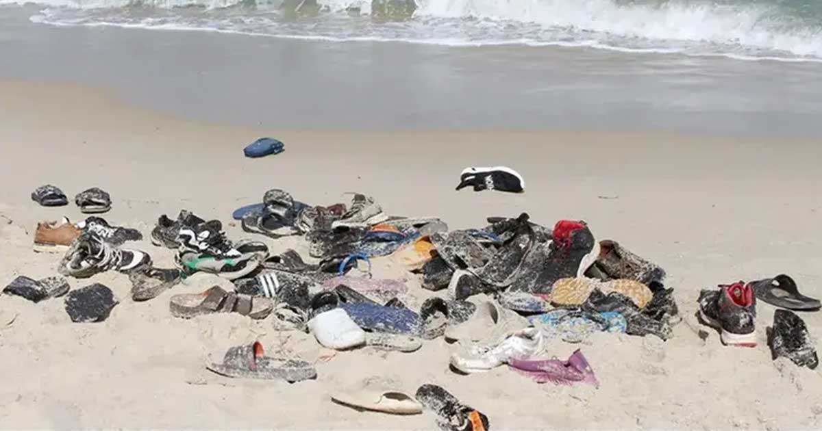 লিবিয়া উপকূলে নৌকাডুবি, নিহত ১৭