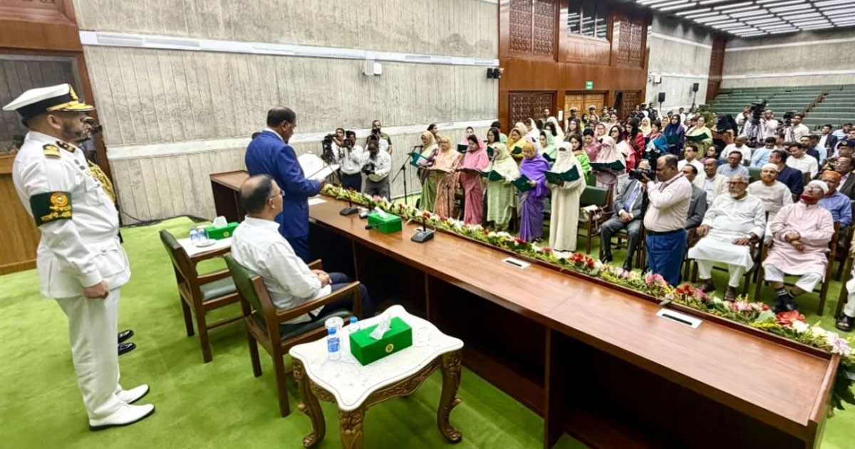 শপথ নিলেন সংরক্ষিত নারী আসনের ৪৯ এমপি