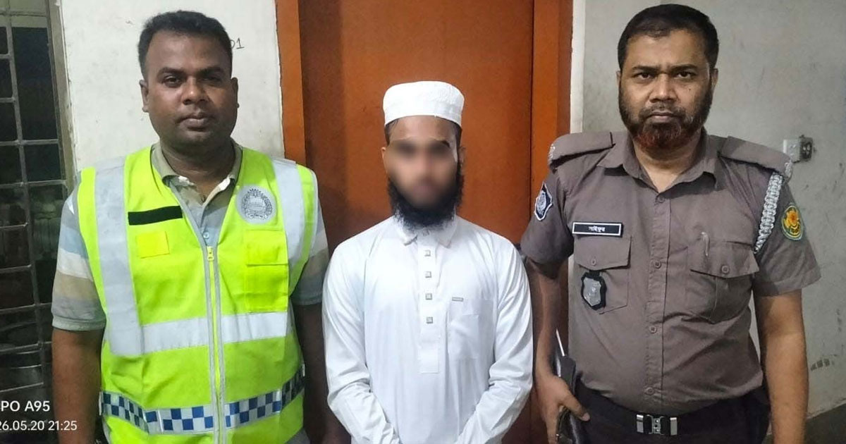 বলাৎকার ও আত্মহত্যায় প্ররোচনার ঘটনায় অভিযুক্ত মাদ্রাসা ছাত্র গ্রেপ্তার