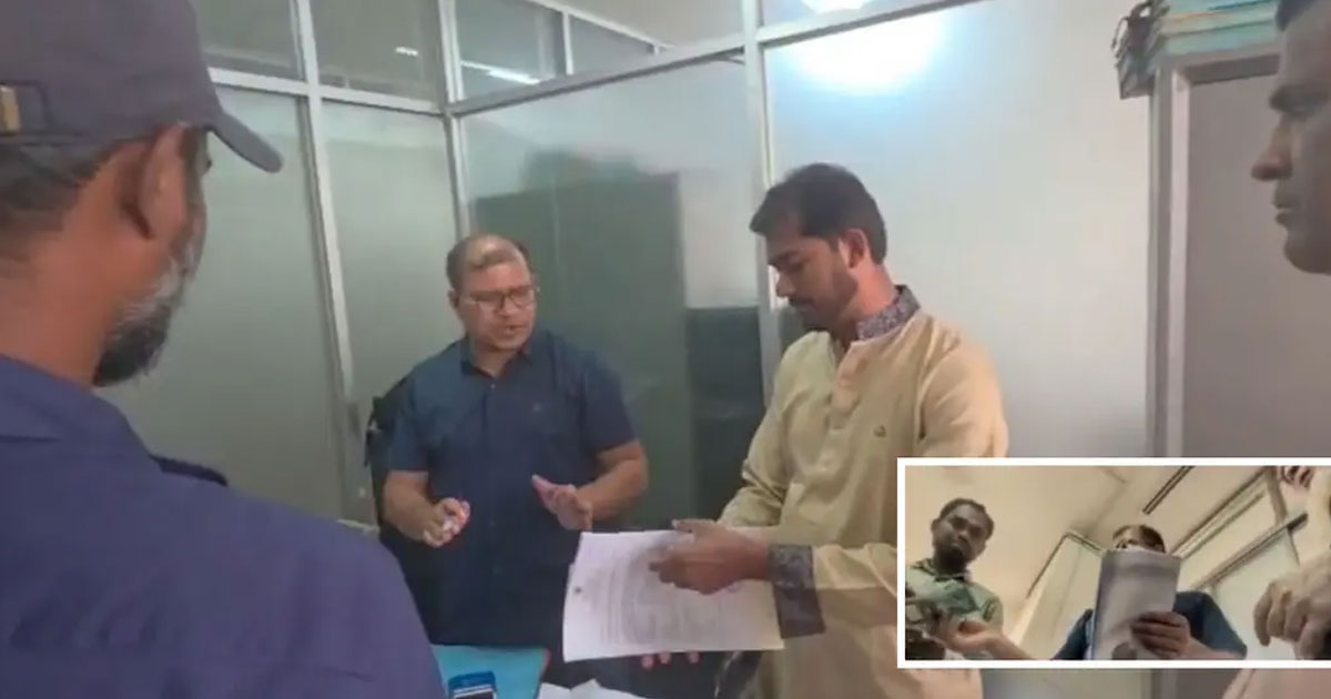 ঘুষের অভিযোগে ৩ কর্মচারীকে সাময়িক বরখাস্ত করলেন প্রতিমন্ত্রী