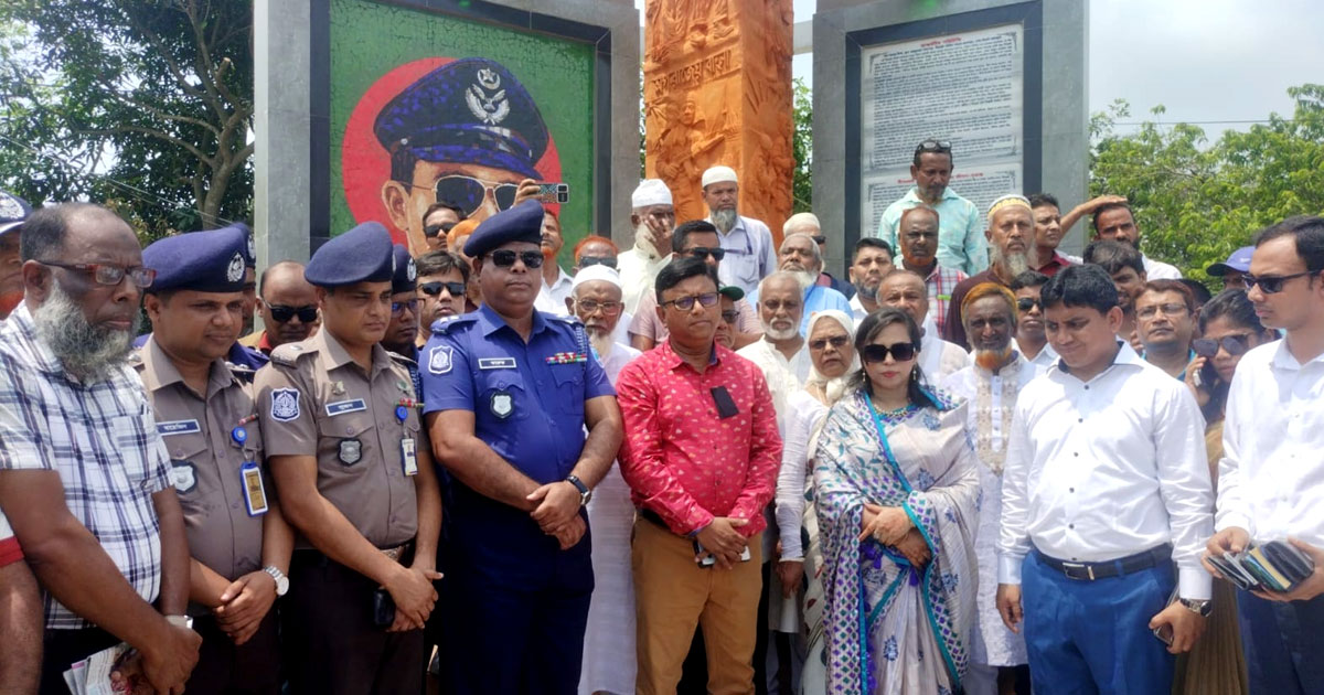 বীরশ্রেষ্ঠ মতিউর রহমানের জীবনালেখ্যভিত্তিক ম্যুরাল ‘বাংলার ঈগল’ উদ্বোধন
