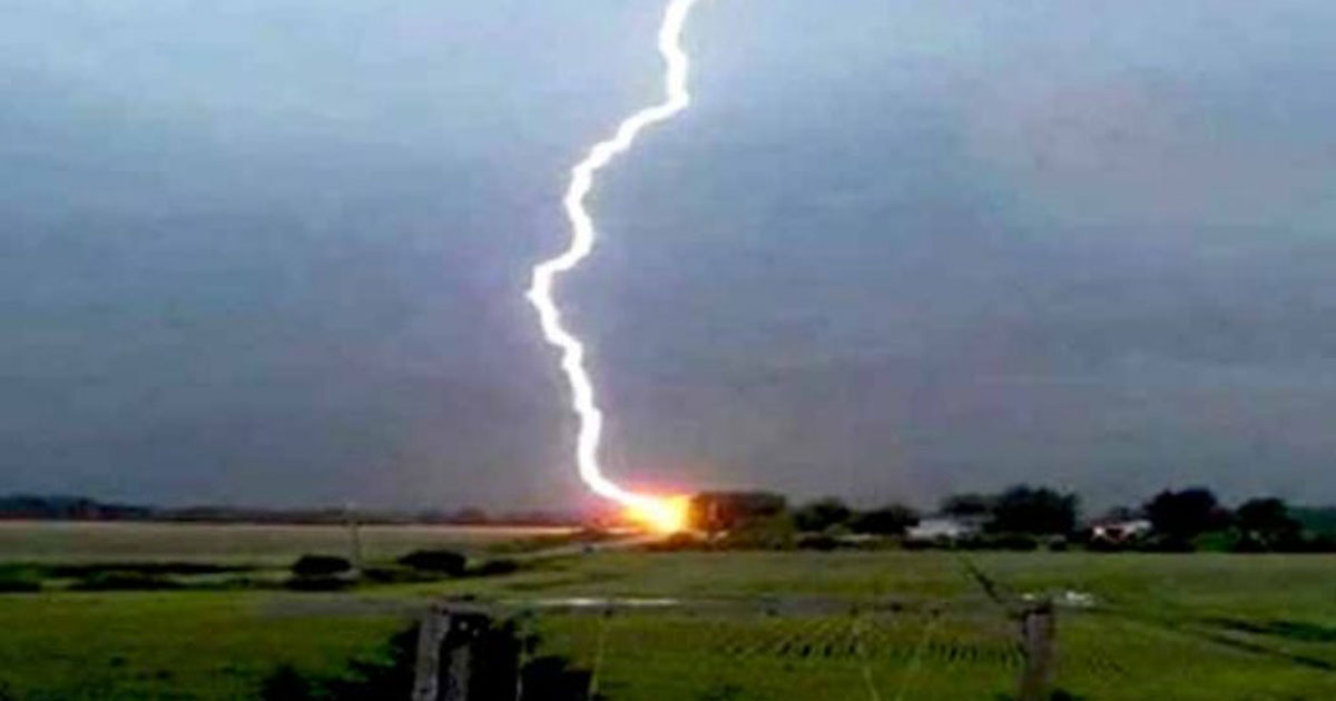 কুড়িগ্রামে বজ্রপাতে প্রাণ গেল কিশোরের