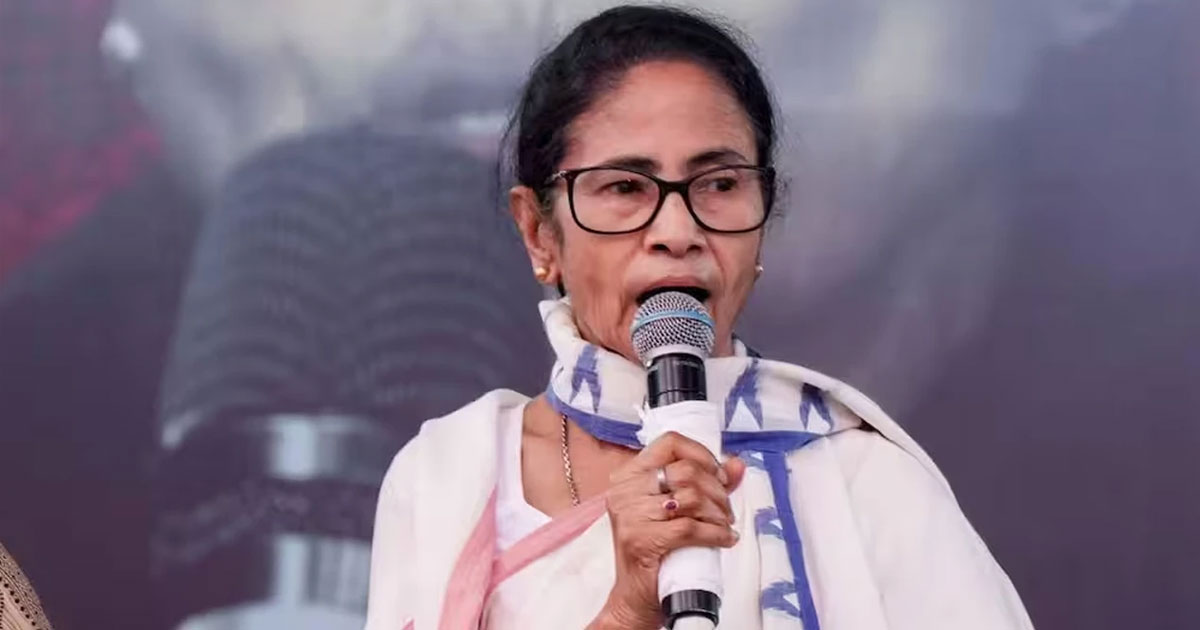 আমি মুখ খুললে বাংলাদেশ উত্তাল হয়ে যাবে, হাদি হত্যা প্রসঙ্গে মমতা