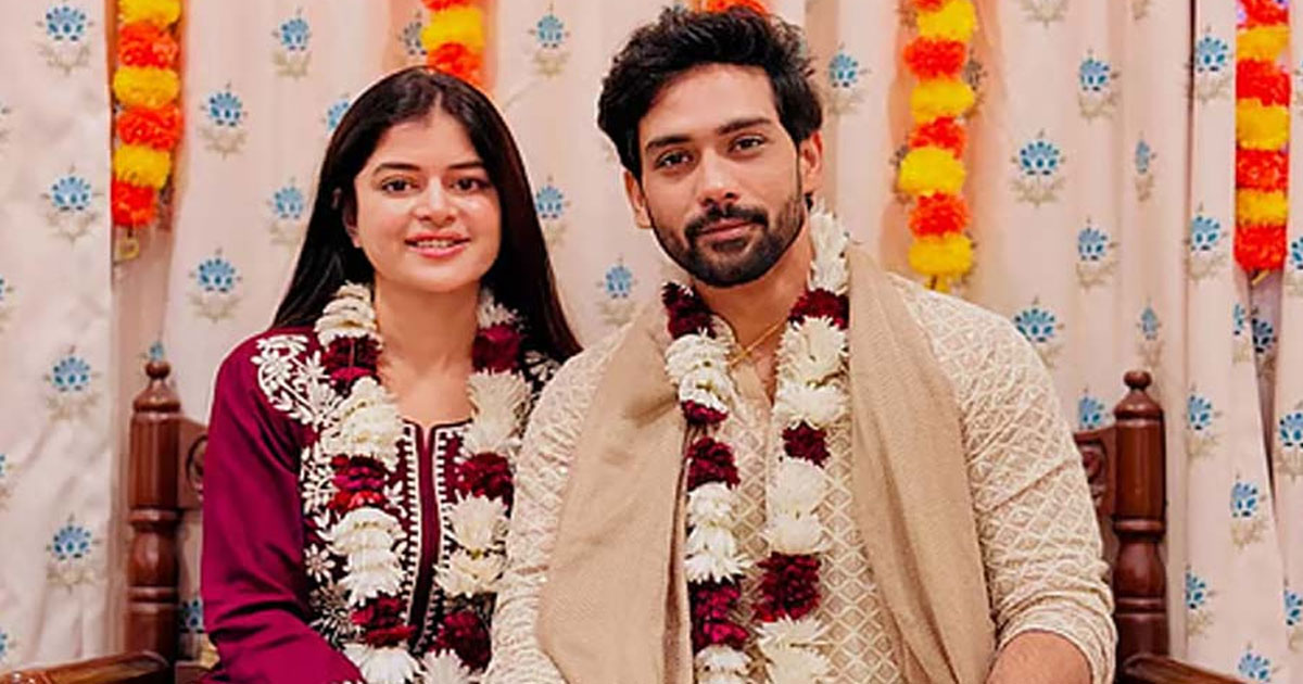 চার মাস পর আইনি বিয়ে সারলেন মধুমিতা-দেবমাল্য