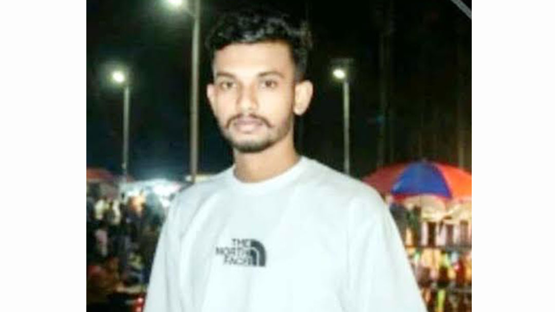 প্রধানমন্ত্রীর মেয়েকে নিয়ে কুরুচিপূর্ণ ফেসবুক পোস্ট, যুবক গ্রেপ্তার