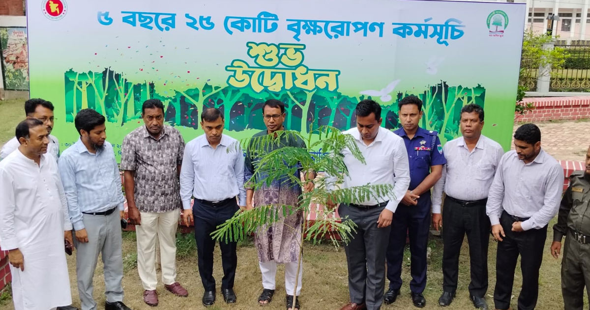 ঝিনাইদহে বৃক্ষরোপণ কর্মসূচির উদ্বোধন