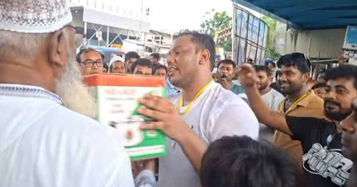 ভাঙ্গায় বিবাহিত-অবিবাহিতদের প্রীতি ফুটবল ম্যাচ