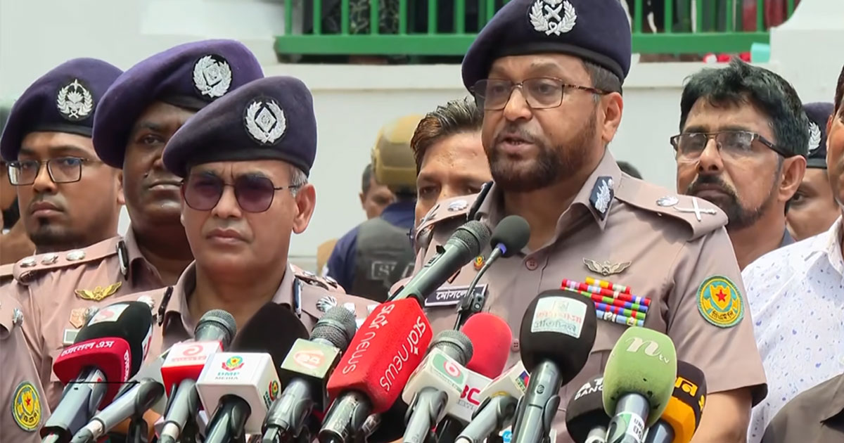 কার্যক্রম নিষিদ্ধ দলের পরিকল্পনা নস্যাৎ করা হয়েছে: ডিএমপি কমিশনার