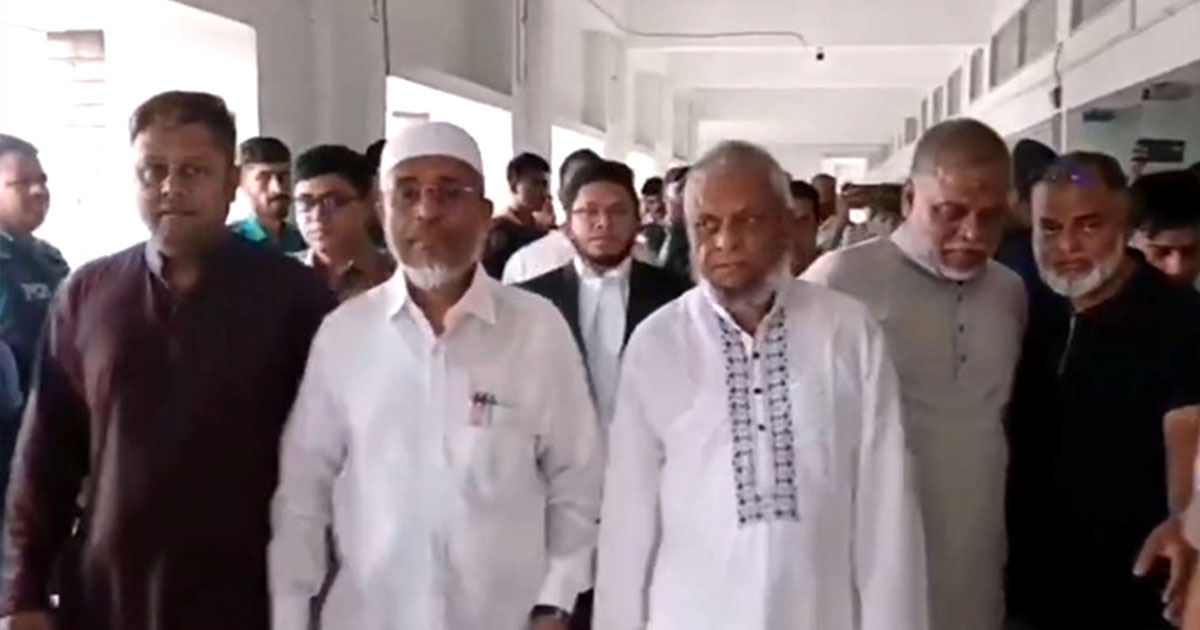 সুরঞ্জিত সেনগুপ্তের জনসভায় বোমা হামলা মামলায় বাবরসহ ৯ জন খালাস, একজনের মৃত্যুদণ্ড