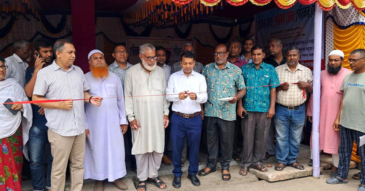 কর পরিশোধে উৎসাহ দিতে বাগেরহাটে পৌর কর মেলা
