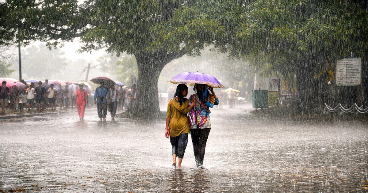 দুপুরের মধ্যে যেসব জেলায় ঝড় ও বৃষ্টির আভাস
