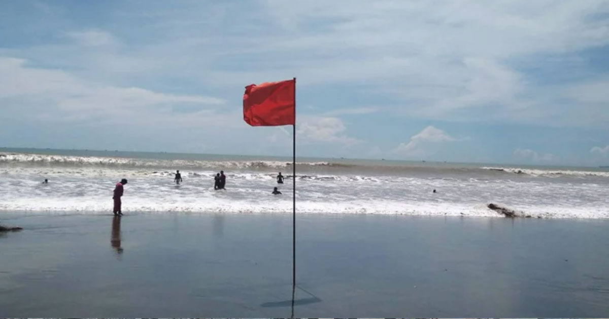 চার সমুদ্রবন্দরে ৩ নম্বর স্থানীয় সতর্ক সংকেত