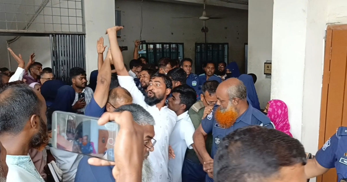 গৃহবধূকে সংঘবদ্ধ ধর্ষণের দায়ে ৭ জনের মৃত্যুদণ্ড