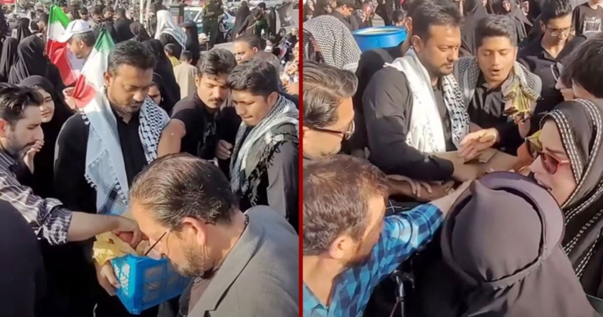 ইরানে জানাজার অনুষ্ঠানে সাধারণ মানুষের মাঝে খাবার বিতরণ করছেন নাসীরুদ্দীন পাটওয়ারী