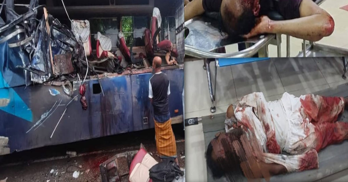 কুমিল্লার মনোহরগঞ্জে ইকনো এক্সপ্রেস বাস দুর্ঘটনা, নিহত ১ আহত ১৫
