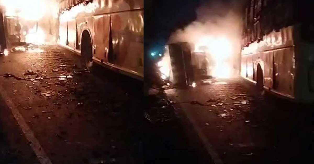 ভাঙ্গায় উল্টে থাকা ডিমবোঝাই ট্রাকে বাসের ধাক্কা, নিহত ৫