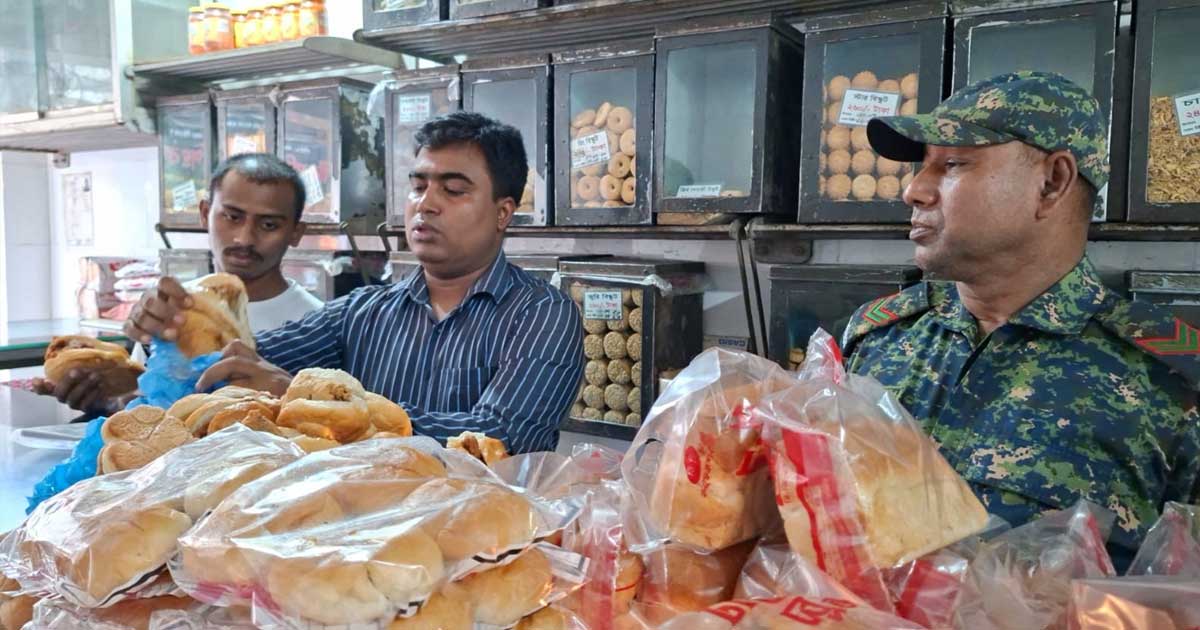 মেয়াদোত্তীর্ণ খাবার বিক্রির প্রস্তুতি, মালিকের অর্থদন্ড
