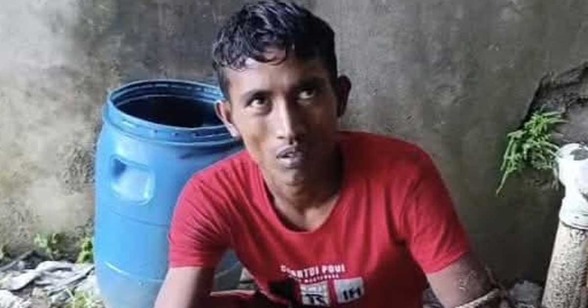 ঝালমুড়ির আড়ালে মাদক বিক্রি, আটক ১