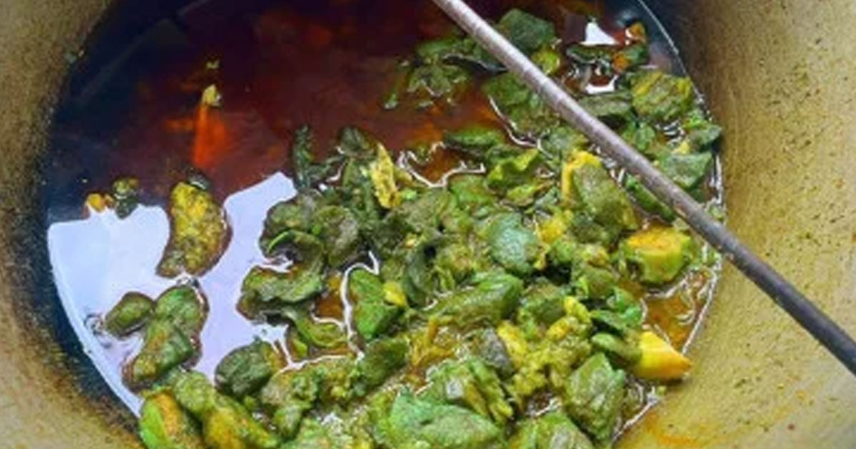 গরুর মাংস সবুজ, খুলনায় ক্রেতারা আতঙ্কে