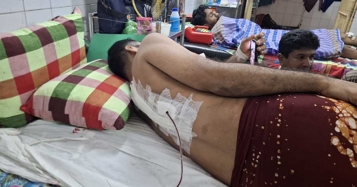 মাদারীপুরে সৌদি প্রবাসী যুবককে কুপিয়ে জখমের অভিযোগ