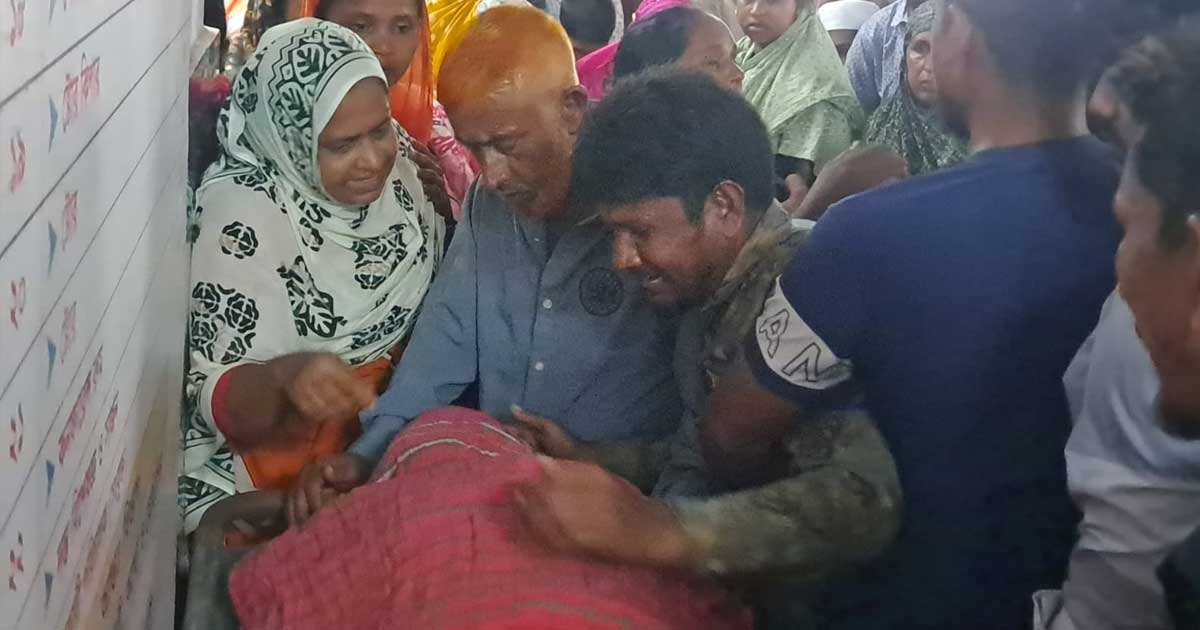 নড়াইলে সেতুর উচ্চতা নিয়ন্ত্রণ বারের আঘাতে গরু ব্যবসায়ী নিহত