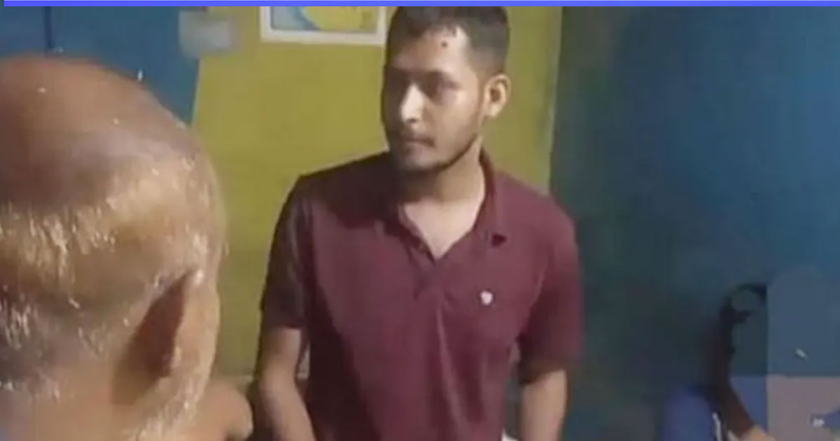 চায়ের দোকানে বন্ধুদের নিয়ে এইচএসসির খাতা মূল্যায়ন, শিক্ষক আটক