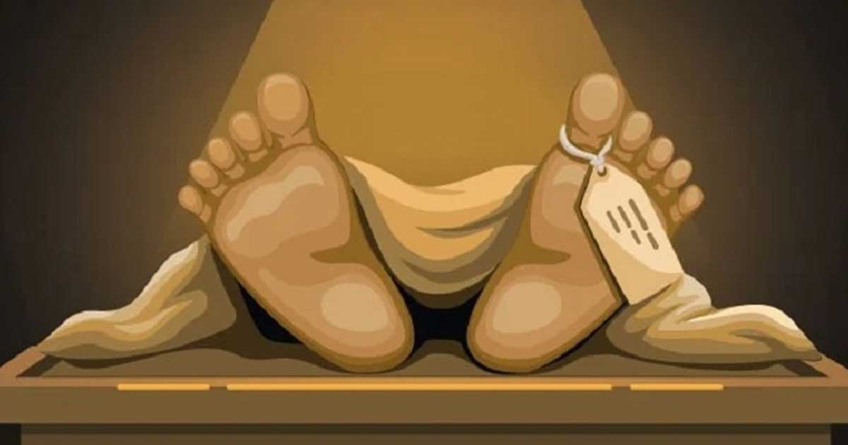 রাতে নিখোঁজ, সকালে খালে মিলল মরদেহ