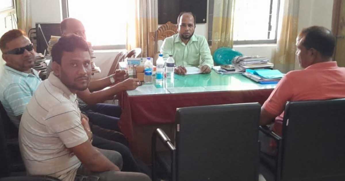 মাগুরায় প্রাথমিক শিক্ষকদের পদোন্নতির নামে ঘুষ বানিজ্য শিক্ষক সমিতির দুই নেতার