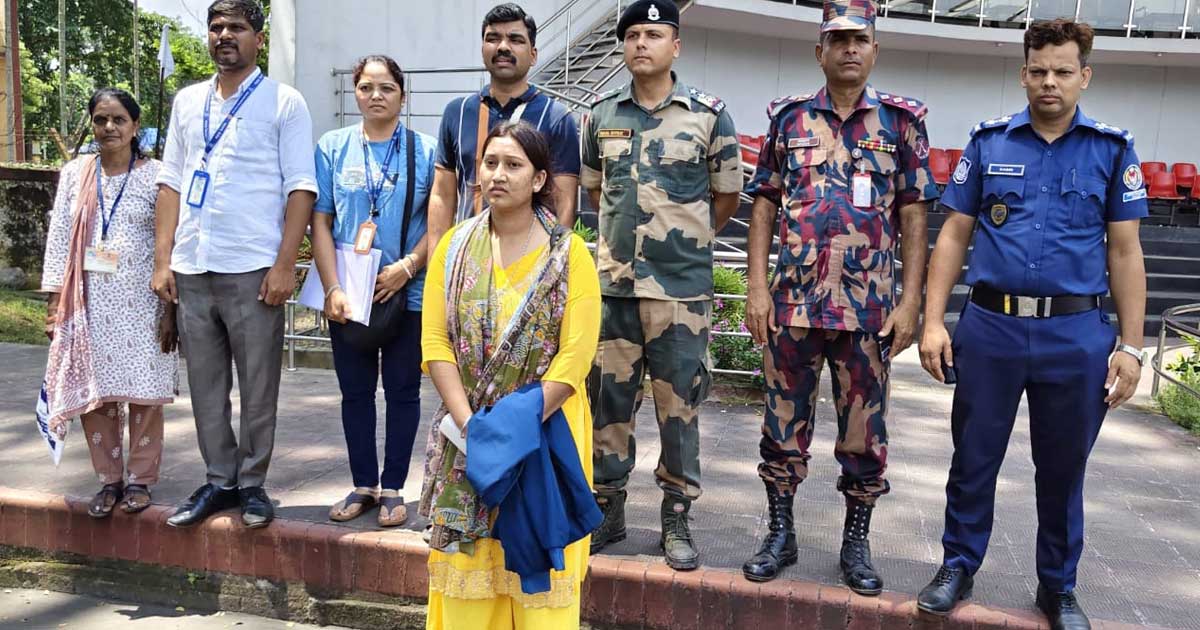 কারাভোগ শেষে বেনাপোল দিয়ে দেশে ফিরল তিন তরুণী