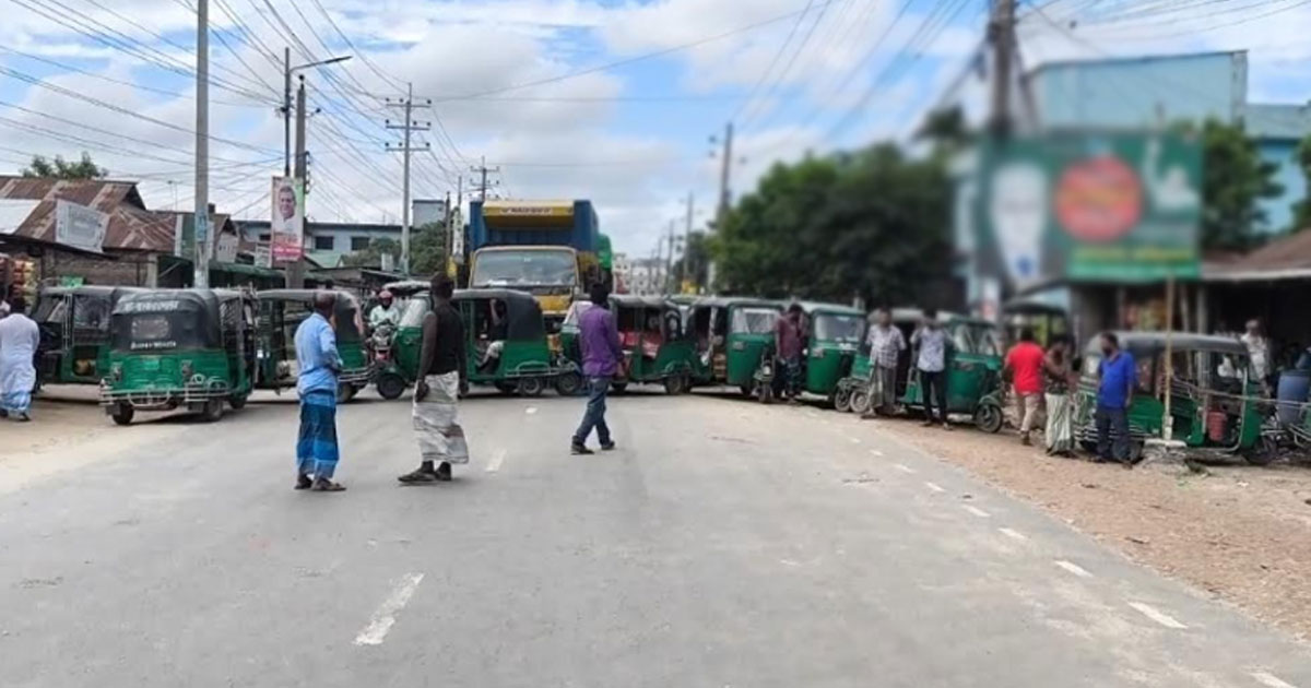 গ্যাসের দাবিতে জামালপুর-টাঙ্গাইল মহাসড়ক অবরোধ