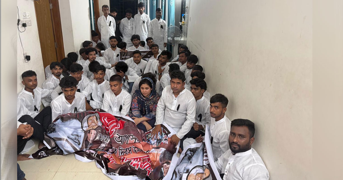 বসুন্ধরা থেকে আওয়ামী লীগের ৫৩ নেতা-কর্মী গ্রেপ্তার