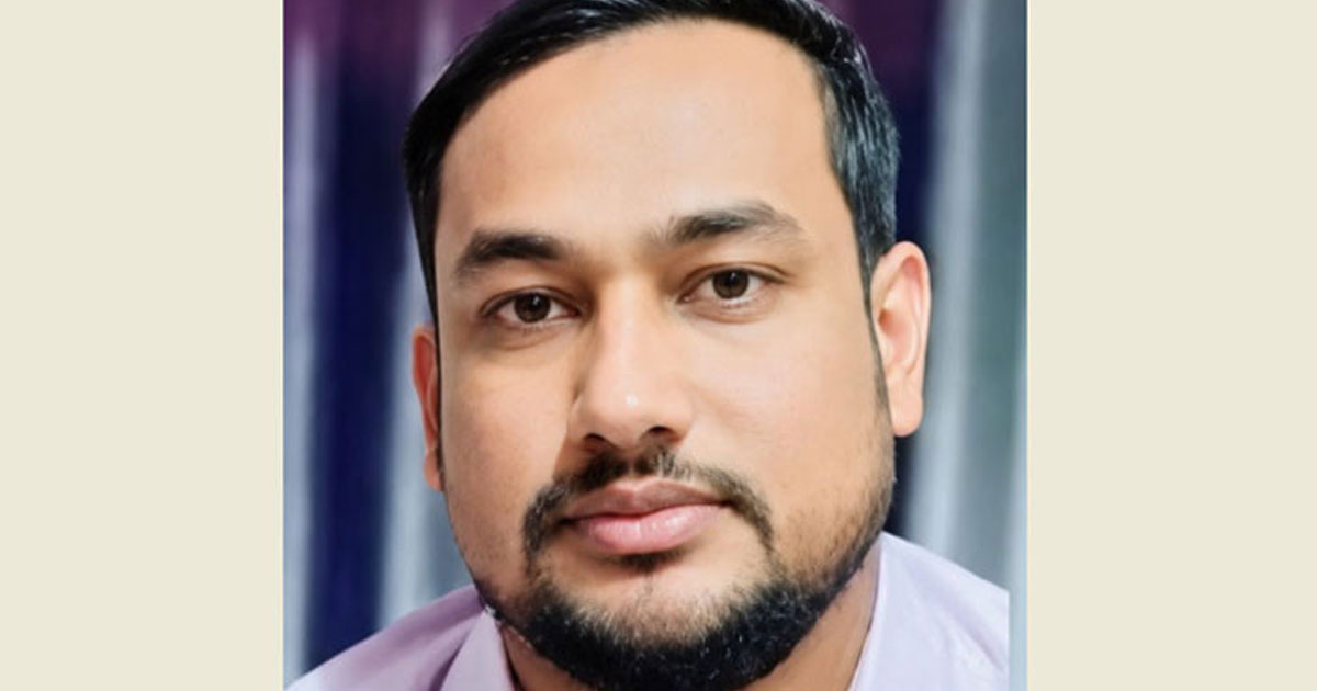 গভীর রাতে গৃহবধূর ঘর থেকে জামায়াত নেতা আটক